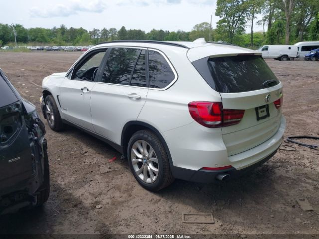 2016 BMW X5 5UXKR0C57G0U09269 Photo 2