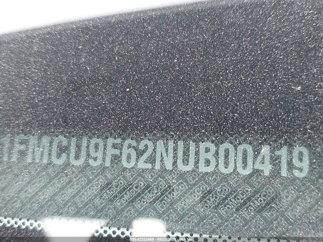 1FMCU9F62NUB00419 Ford ESCAPE S