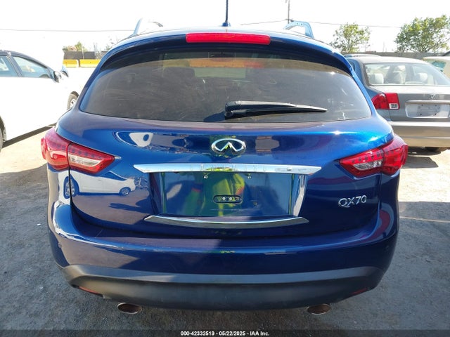 JN8CS1MWXHM413578 Infiniti 2017