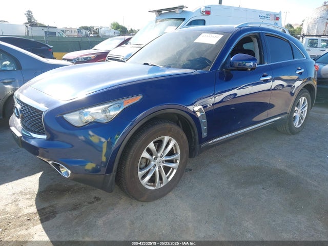 JN8CS1MWXHM413578 Infiniti 2017