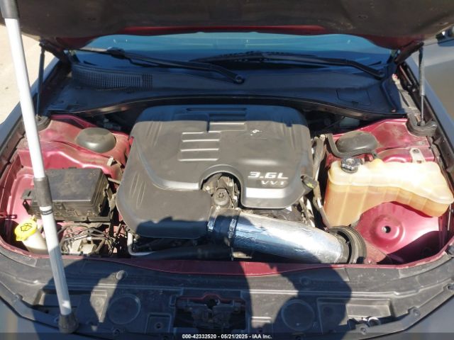 2020 CHRYSLER 300 2C3CCABG4LH194721 Photo 9