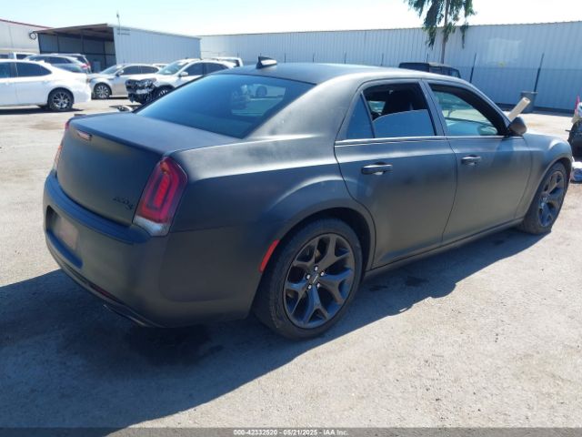 2020 CHRYSLER 300 2C3CCABG4LH194721 Photo 3
