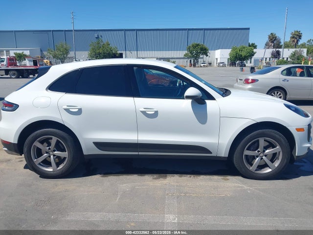 Porsche Macan 2021 WP1AA2A51MLB00523 Image 13