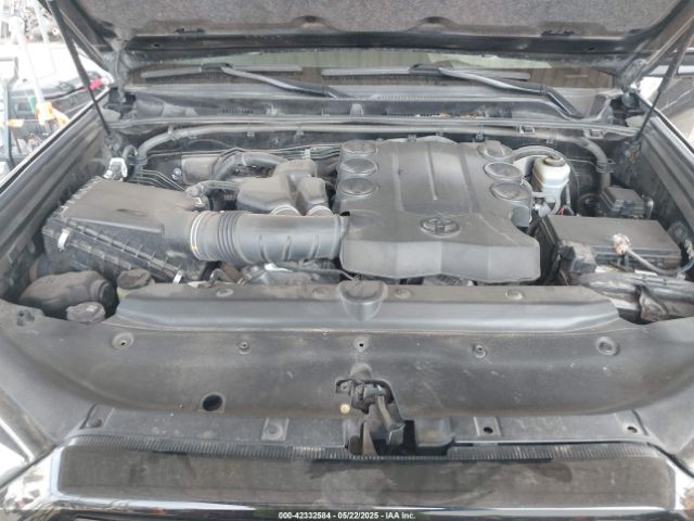 2020 TOYOTA 4RUNNER JTEZU5JR2L5221124 Photo 9