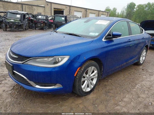 Chrysler 200 Limited 2015 1C3CCCAB8FN666691 Image 2