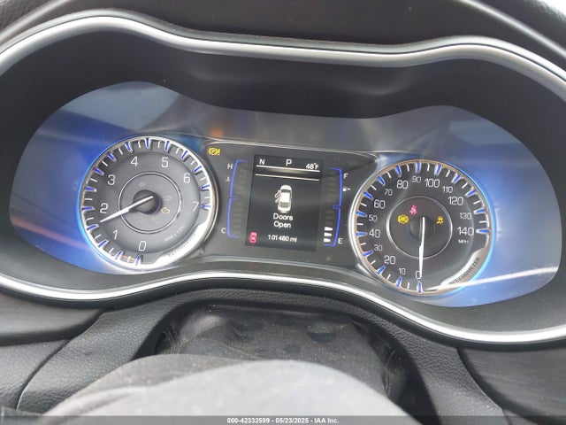 Chrysler 200 Limited 2015 1C3CCCAB8FN666691 Image 7