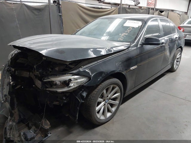 BMW 535i 2015 WBA5B1C50FD922926 Image 2