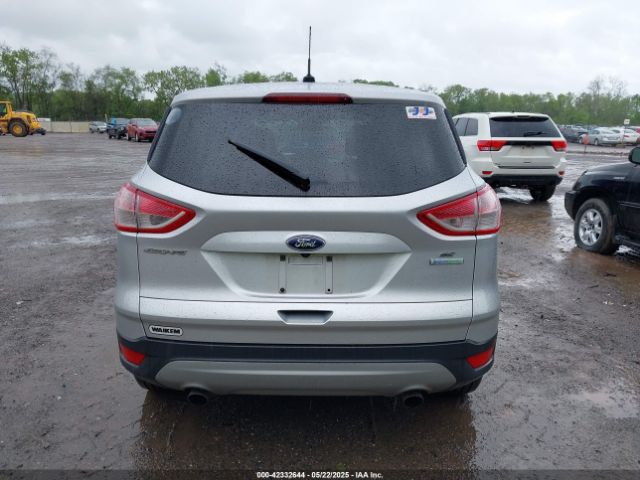 1FMCU0GX9GUC65339 Ford ESCAPE SE