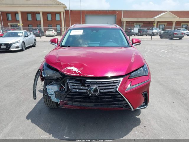 JTJYARBZXJ2105373 Lexus NX 300