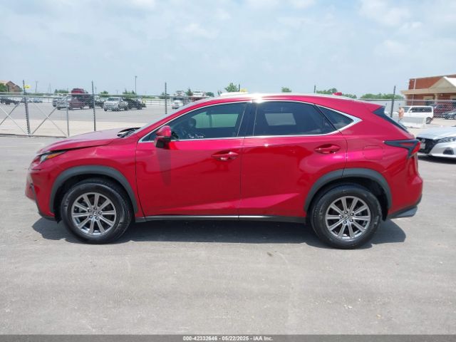 JTJYARBZXJ2105373 Lexus NX 300
