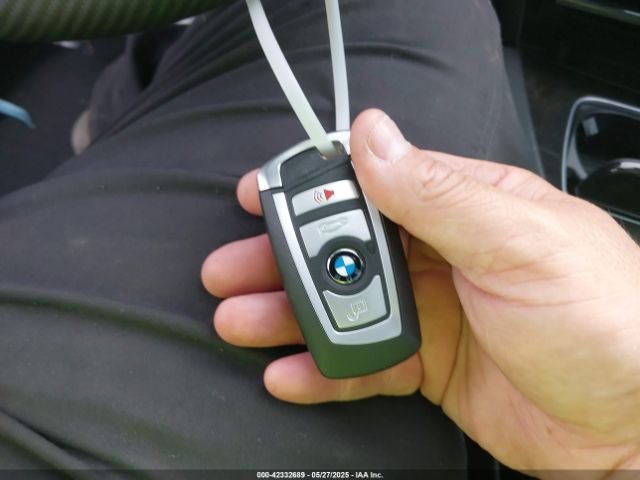 2015 BMW 740I WBAYA6C54FGK16411 Photo 10
