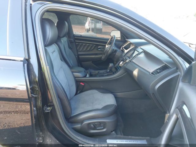 1FAHP2KT4GG140142 Ford TAURUS SHO