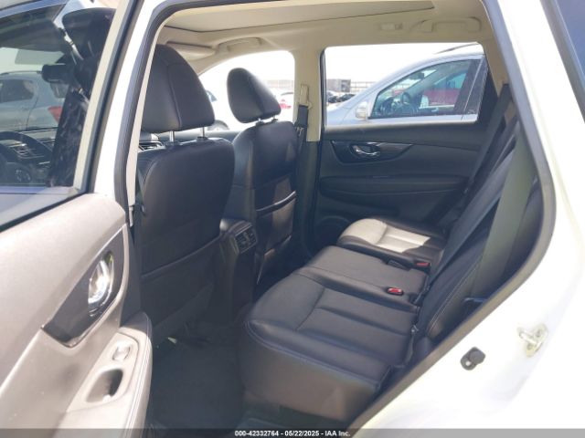 JN8AT2MT5HW404789 Nissan Rogue Sl