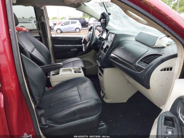 2C4RC1BG8GR229735 Chrysler Town & Country Touring
