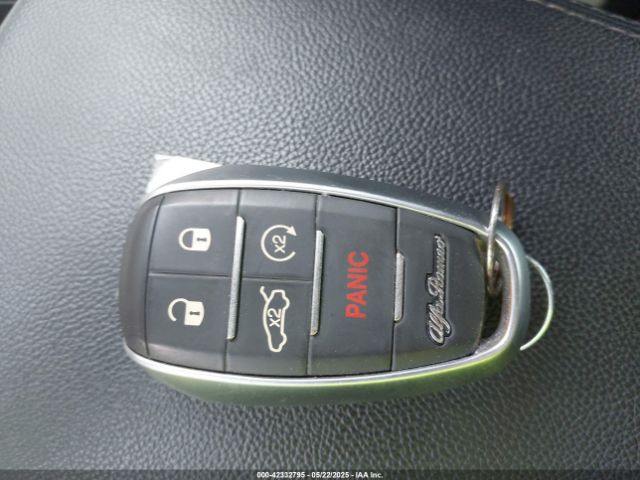 2021 ALFA ROMEO GIULIA ZARFAMBN4M7648578 Photo 10