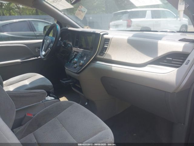 2015 TOYOTA SIENNA 5TDKK3DC8FS587644 Photo 4