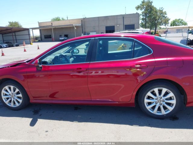 4T1C11AK4LU390836 Toyota CAMRY LE