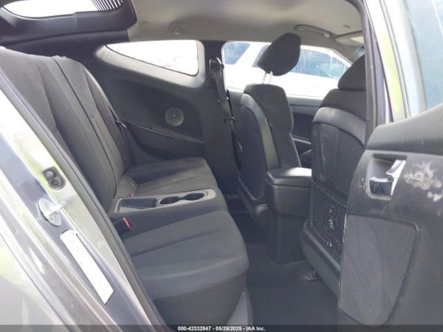 KMHTC6AD3GU288183 Hyundai Veloster