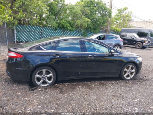 3FA6P0HD1GR236590 Ford FUSION SE