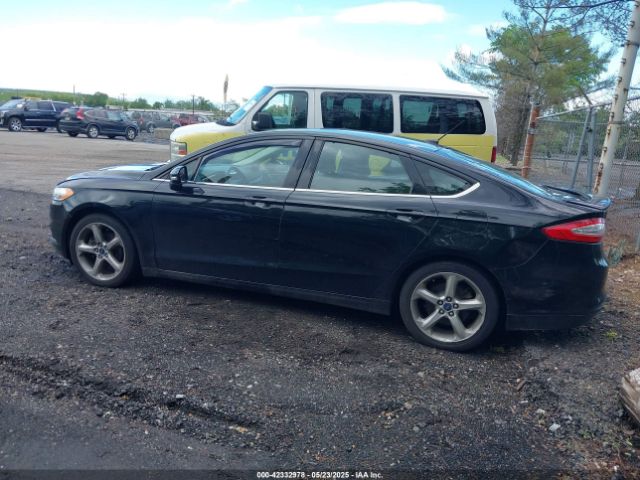 3FA6P0HD1GR236590 Ford FUSION SE