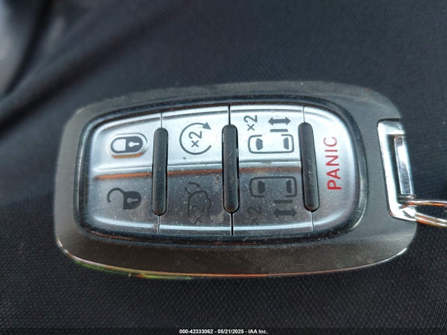 2C4RC1BG3SR504503 Chrysler Pacifica Select