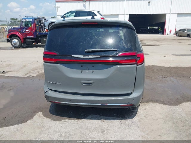 2C4RC1BG3SR504503 Chrysler Pacifica Select