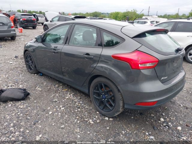 1FADP3K29GL370942 Ford FOCUS SE