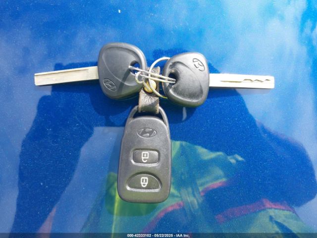 KMHCT4AE5GU053135 Hyundai ACCENT SE