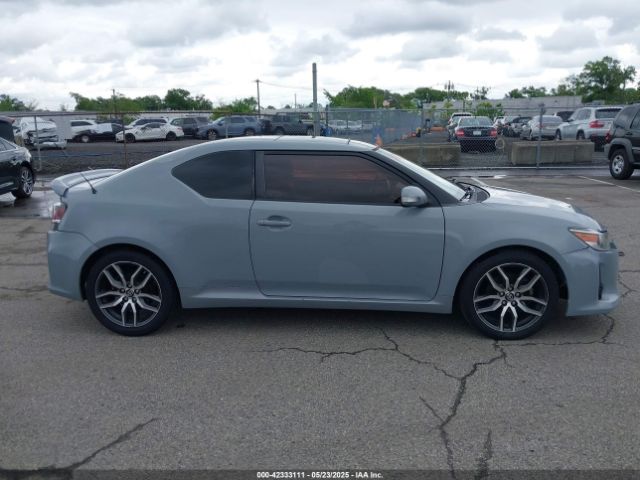 JTKJF5C71E3081033 Scion TC