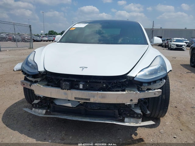 2019 TESLA MODEL 3 5YJ3E1EB6KF425631 Photo 5
