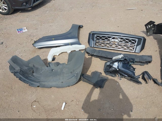 Nissan 2022 2022 1N6ED1EJ9NN652592 Image 12