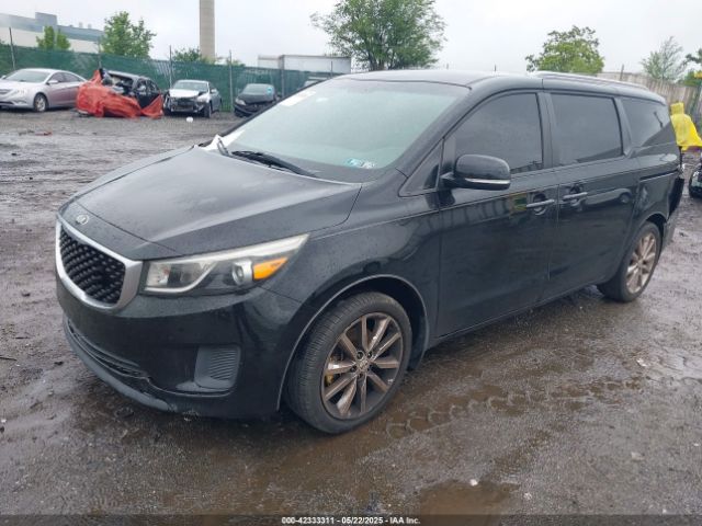 KNDMB5C15F6052789 KIA SEDONA LX