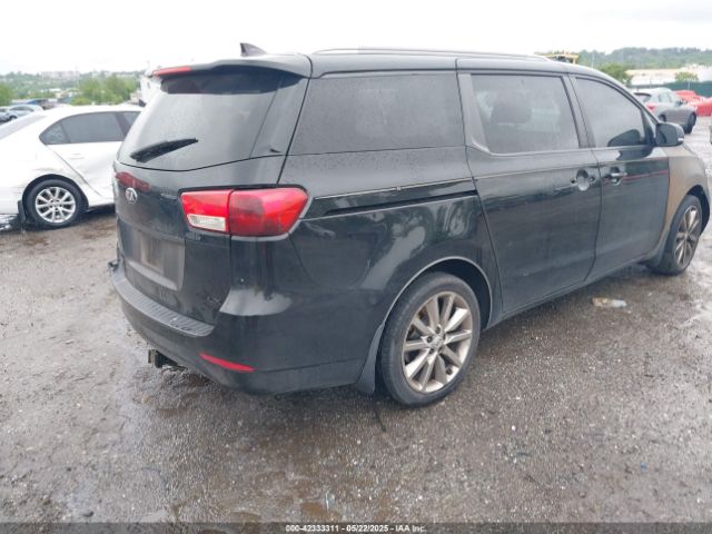 KNDMB5C15F6052789 KIA SEDONA LX