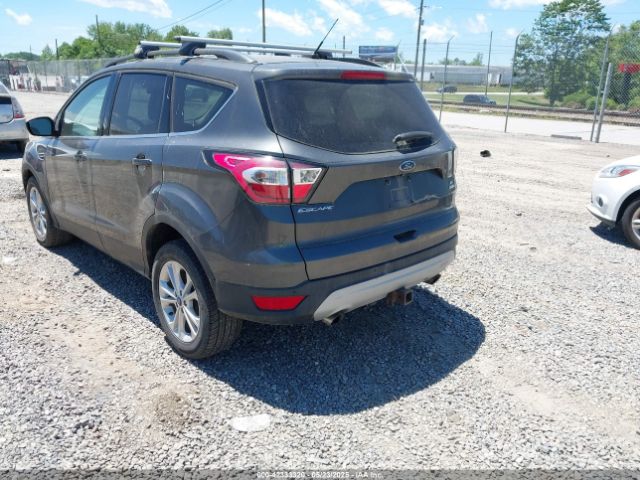 1FMCU9G9XHUD90910 Ford ESCAPE SE