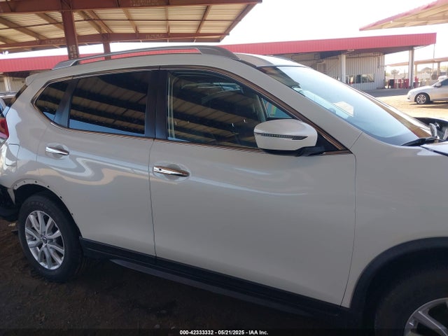 Nissan 2019 2019 JN8AT2MT2KW254860 Image 13