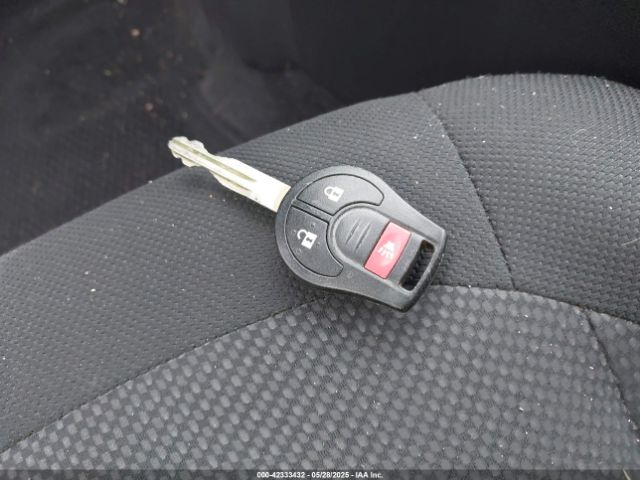 JN8AS5MV1EW711572 Nissan Rogue Select S