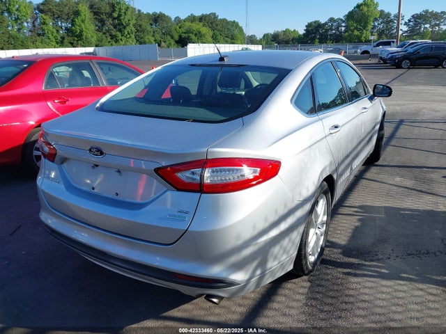1FA6P0HD4G5119332 Ford FUSION SE