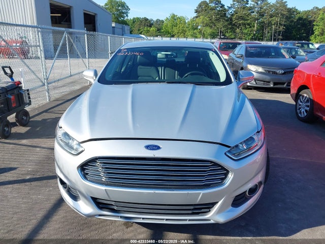1FA6P0HD4G5119332 Ford FUSION SE