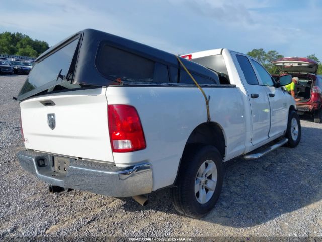 2016 RAM 1500 1C6RR6FG0GS243513 Photo 3