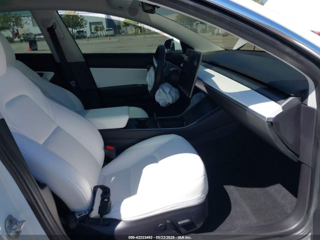 2020 TESLA MODEL 3 5YJ3E1EB7LF622860 Photo 4