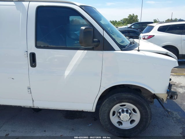 Chevrolet l20 2015 1GCWGGCF9F1229343 Image 18