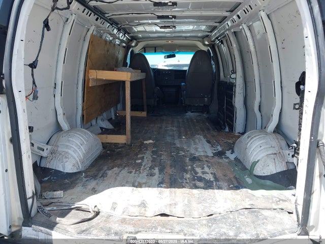 Chevrolet l20 2015 1GCWGGCF9F1229343 Image 8