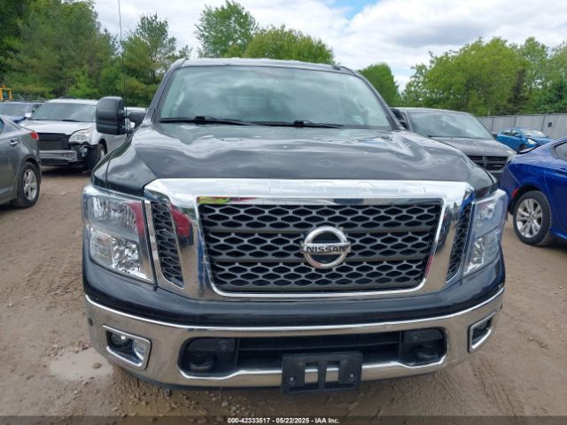 1N6AA1E56HN522395 Nissan TITAN SV