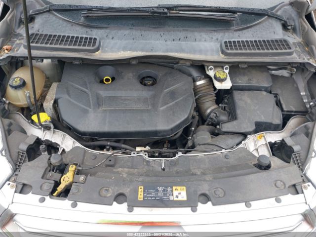 1FMCU9G90HUA74092 Ford ESCAPE SE
