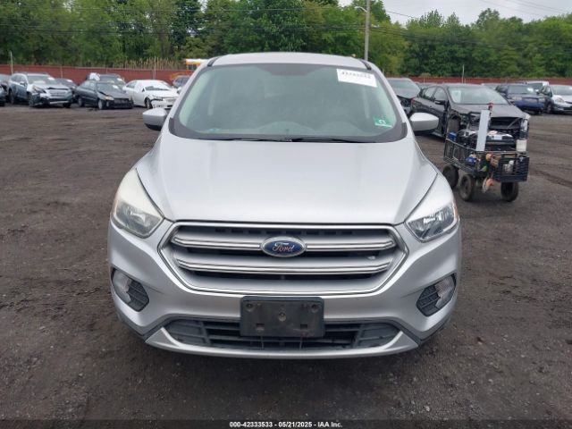 1FMCU9G90HUA74092 Ford ESCAPE SE