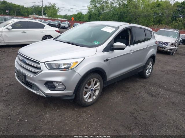 1FMCU9G90HUA74092 Ford ESCAPE SE