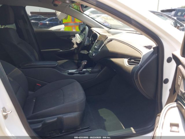 1G1ZD5ST0MF061554 Chevrolet Malibu Fwd Lt