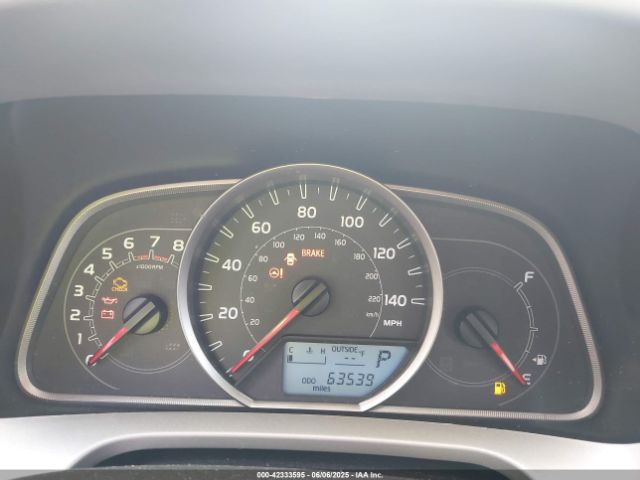 2T3ZFREV6FW204479 Toyota RAV4 LE