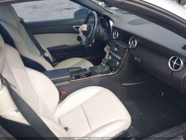 2015 MERCEDES-BENZ SLK 250 WDDPK4HA2FF099896 Photo 4