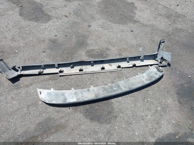 5XYPGDA59KG448942 KIA Sorento 3.3l Lx